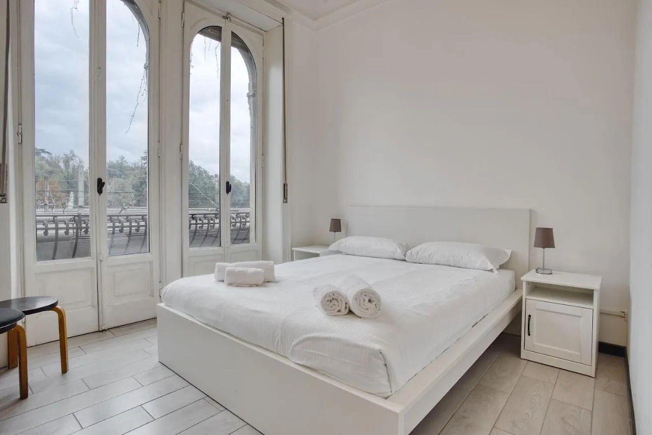 Apartament Joivy Wonderful Apt Next To Sforzesco Castle Mediolan