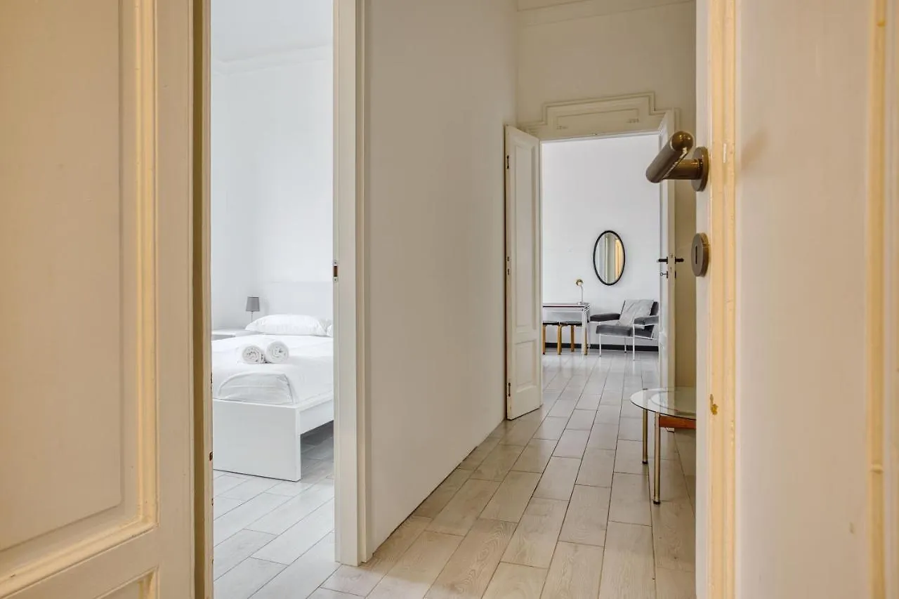 Joivy Wonderful Apt Next To Sforzesco Castle Apartment Milan