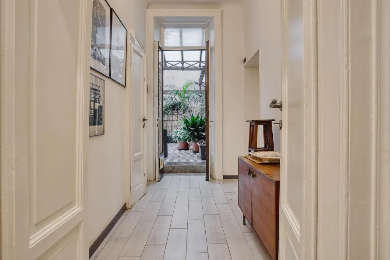 Joivy Wonderful Apt Next To Sforzesco Castle Apartment Milan Italy